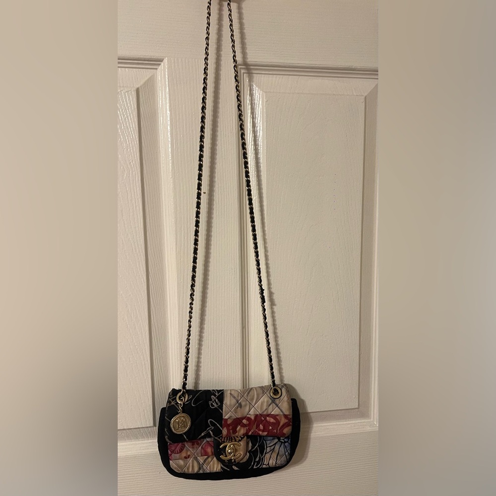 Chanel Chain Shoulder Quilted Crossbody, - Picture 4 of 4
